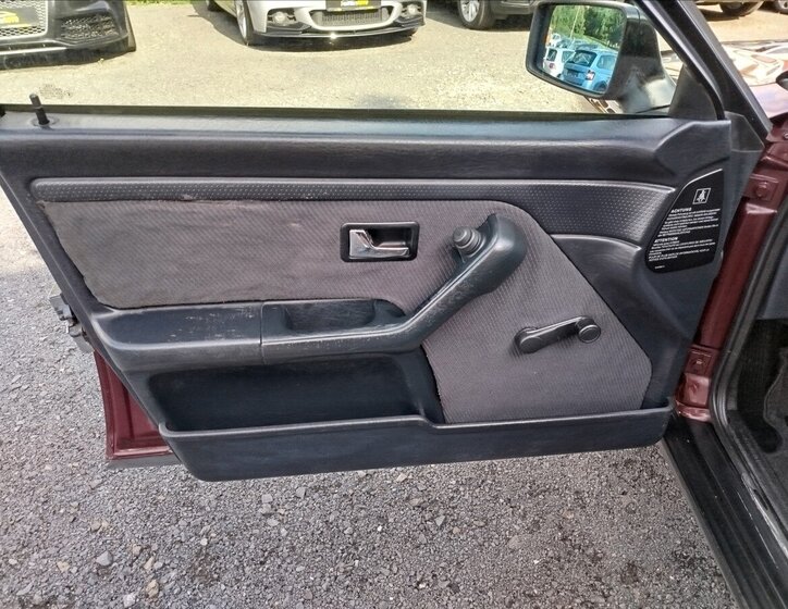 Audi 80 Sedan / Limuzína 2,0 l 66 kw
