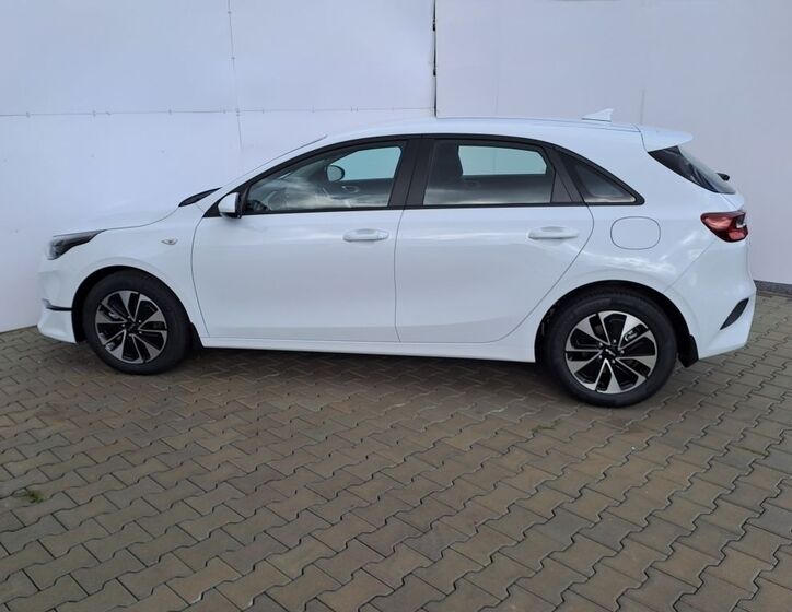 KIA Ceed 4