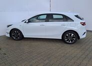 KIA Ceed 4