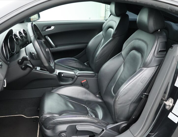 Audi TT Kupé 2,0 l 147 kw