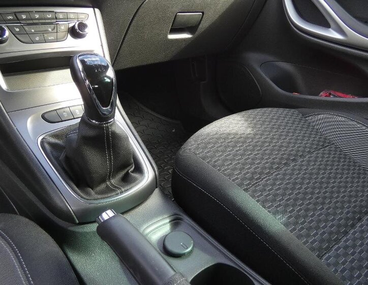 Opel Astra Kombi 1,5 l 90 kw