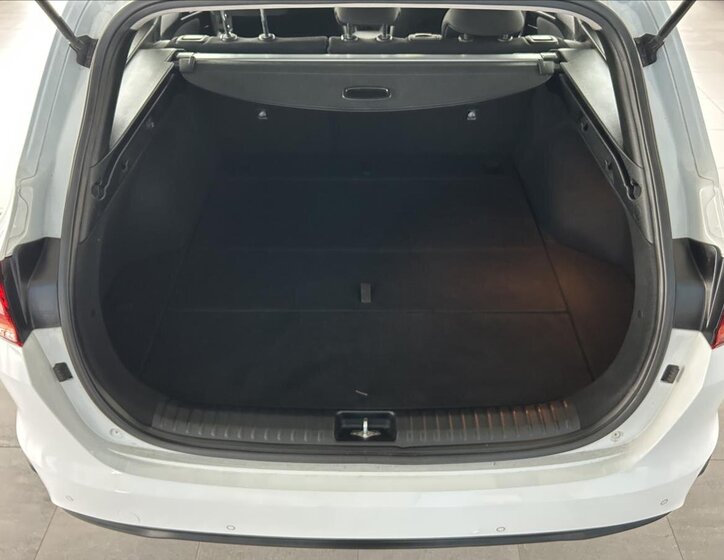 KIA Ceed Kombi 1,5 l 118 kw