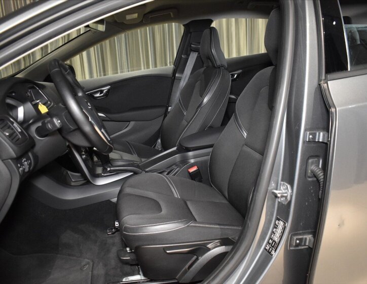 Volvo V40 Hatchback 1,5 l 112 kw