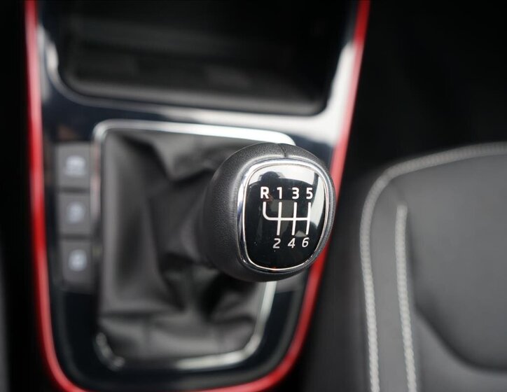 Škoda Fabia Hatchback 999,0 85 kw