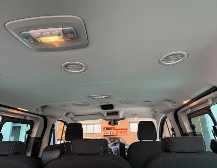 Ford Tourneo Custom MPV 2,2 l 92 kw