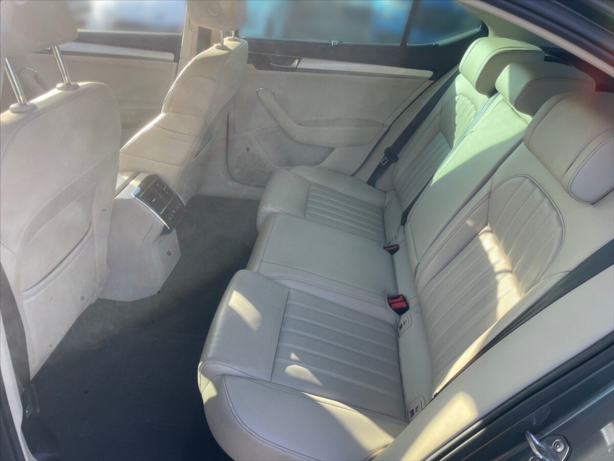 Škoda Superb Liftback 2,0 l 147 kw