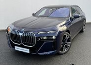 BMW i7 1
