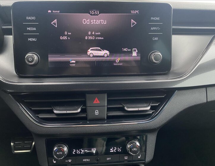 Škoda Scala Hatchback 1,5 l 110 kw