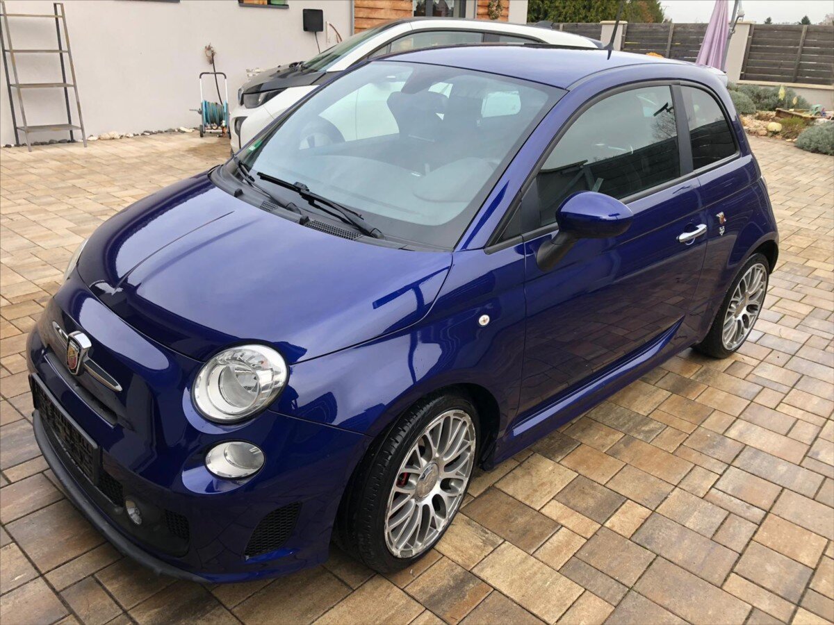 Fiat 500 Hatchback 1,4 l 103 kw