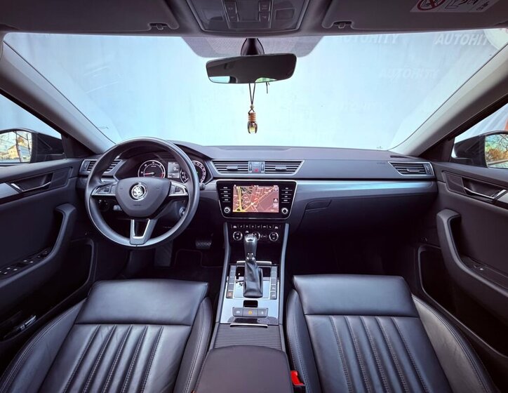 Škoda Superb Liftback 2,0 l 110 kw