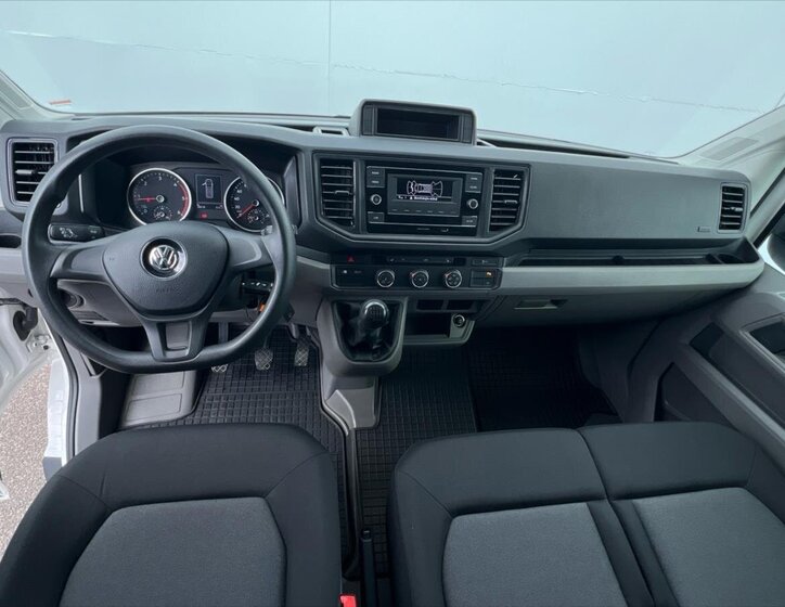 Volkswagen Crafter Skříň 2,0 l 103 kw