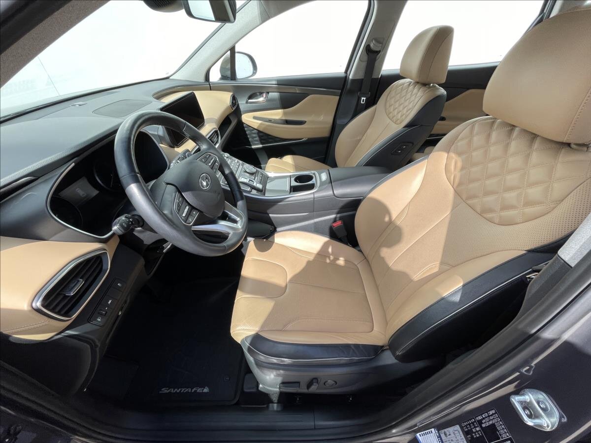 Hyundai Santa Fe SUV / Terénní 2,2 l 142 kw