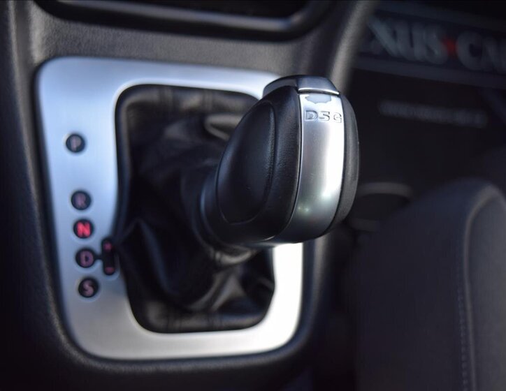 Volkswagen Sharan MPV 2,0 l 103 kw