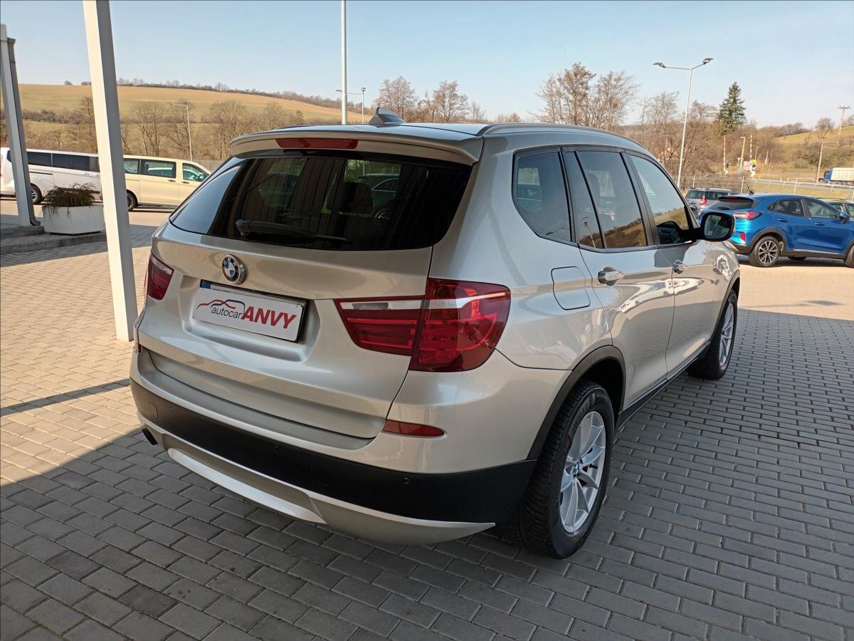 BMW X3 SUV / Terénní 2,0 l 135 kw