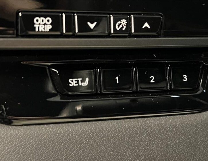 Lexus RX 500h SUV 2,4 l 273 kw