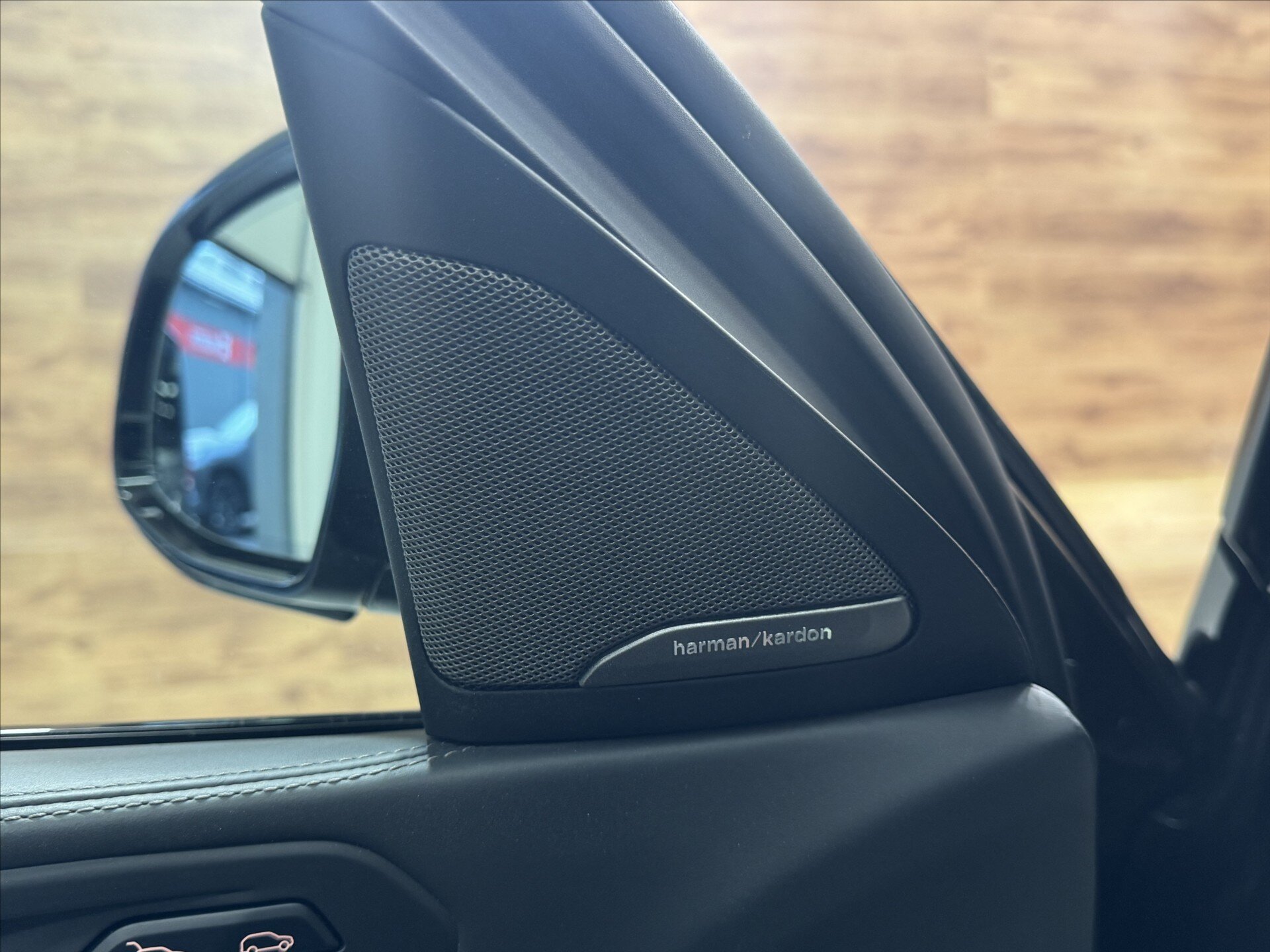 BMW X6 SUV / Terénní 3,0 l 250 kw