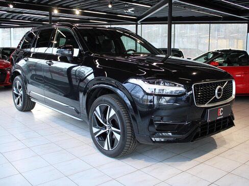 Volvo XC90 SUV / Terénní 2,0 l 173 kw