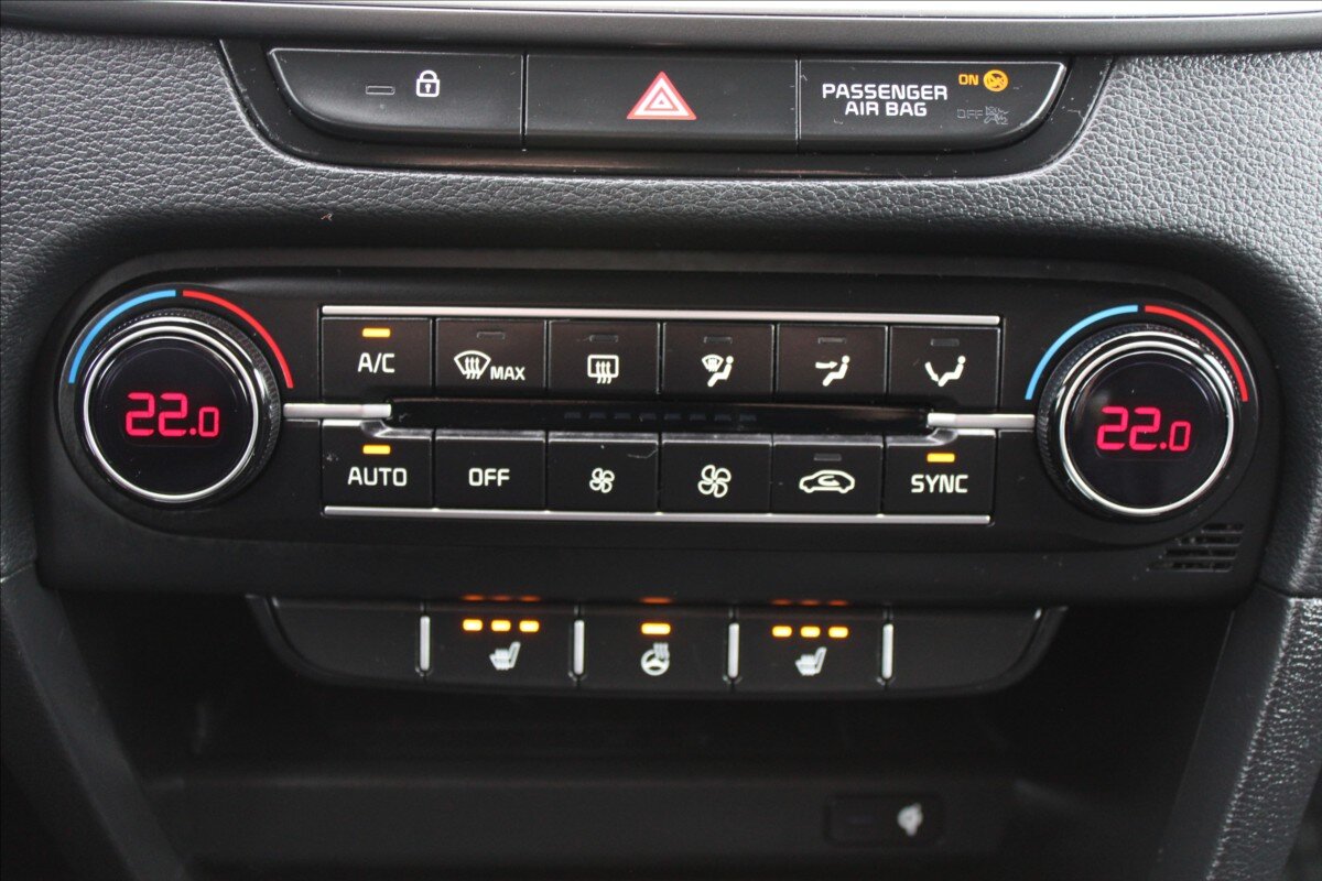 KIA Ceed Kombi 1,5 l 117 kw