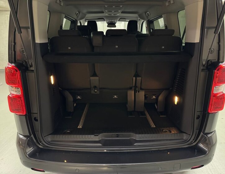 Toyota ProAce Verso 11