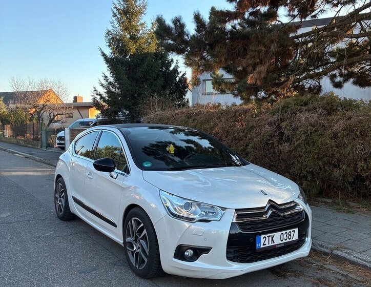 Citroën DS4 Hatchback 2,0 l 120 kw