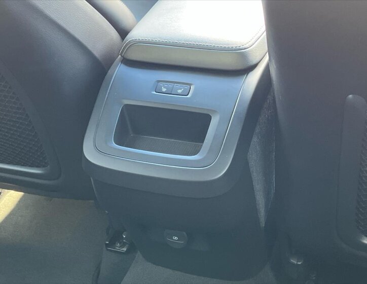 Volvo XC60 SUV / Terénní 2,0 l 173 kw