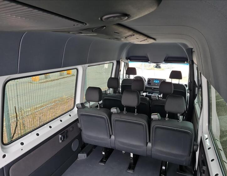 Mercedes-Benz Sprinter 18