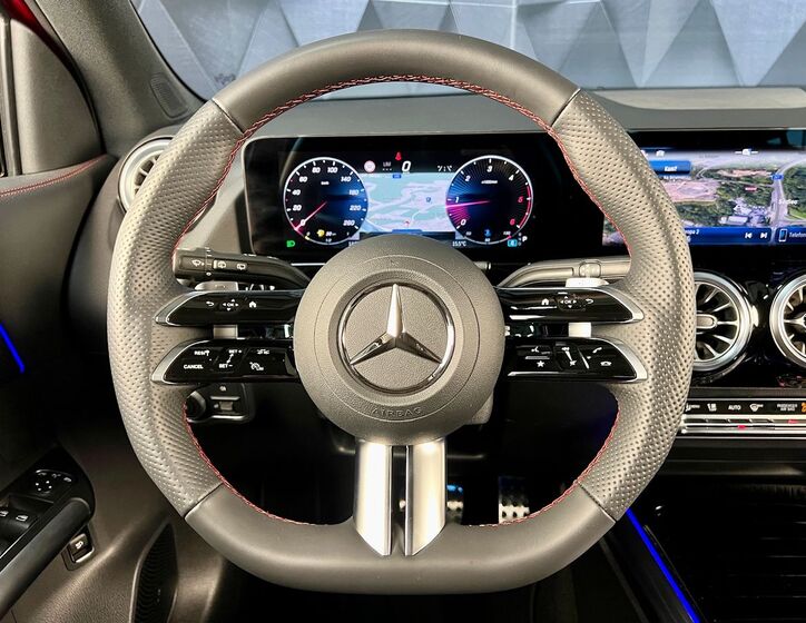 Mercedes-Benz GLA SUV 2,0 l 110 kw