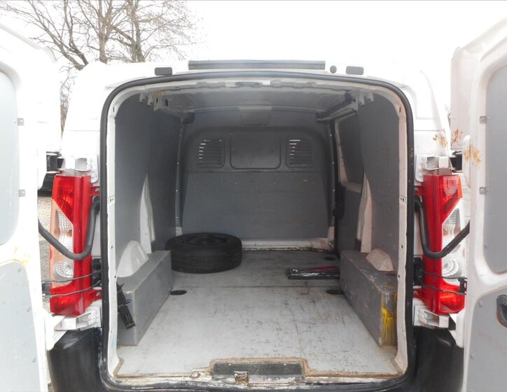 Peugeot Expert 19