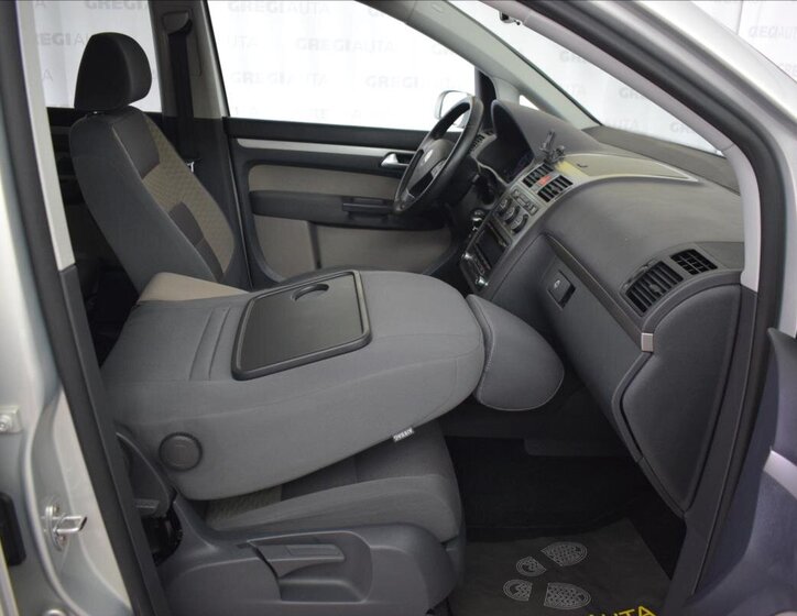 Volkswagen Touran MPV 1,4 l 103 kw