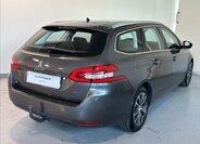 Peugeot 308 4