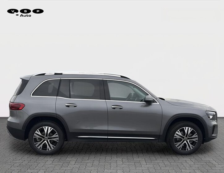 Mercedes-Benz GLB SUV / Terénní 1,3 l 120 kw