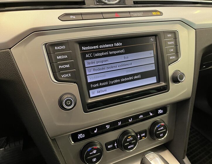 Volkswagen Passat Kombi 2,0 l 140 kw