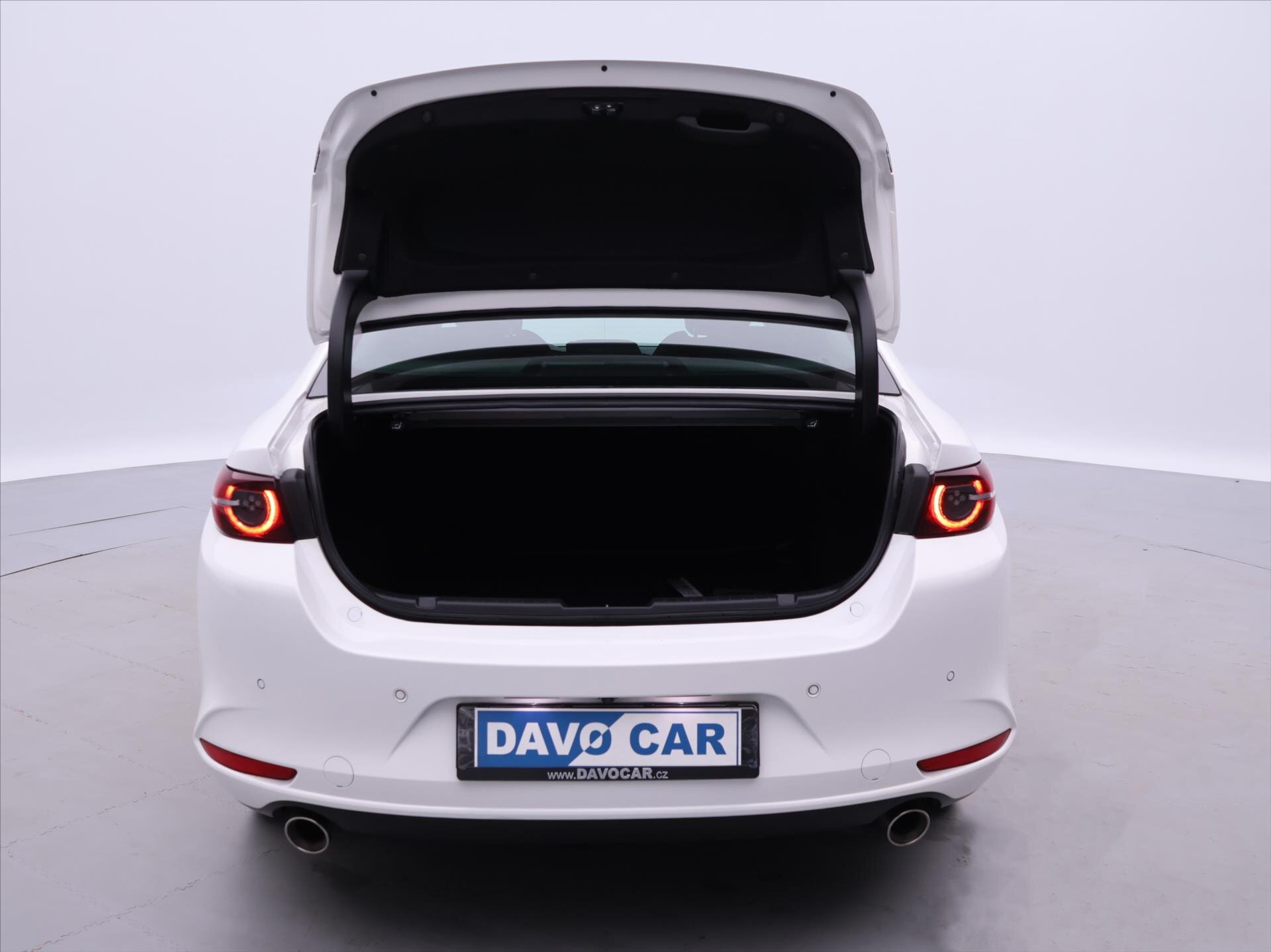 Mazda 3 Sedan 2,0 l 137 kw