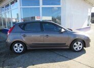 Hyundai i30 Hatchback 1,4 l 80 kw
