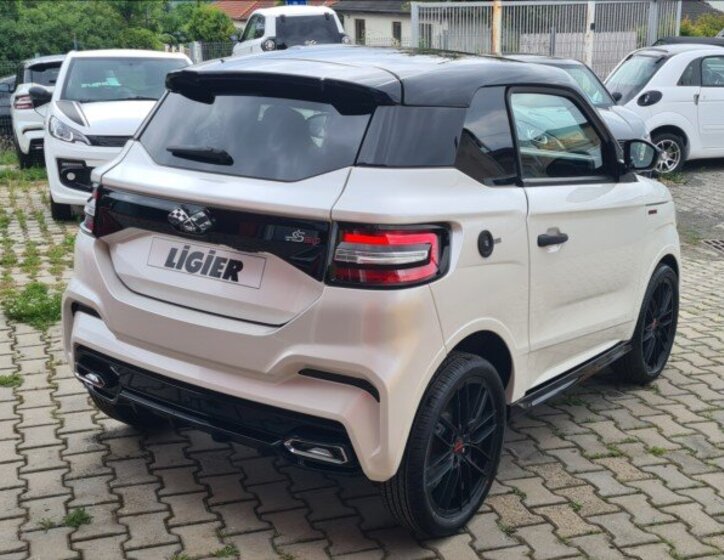 Ligier JS 50 Hatchback 499,0 6 kw