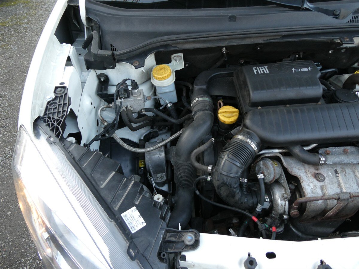 Fiat Dobló cargo Pick-up 1,4 l 88 kw