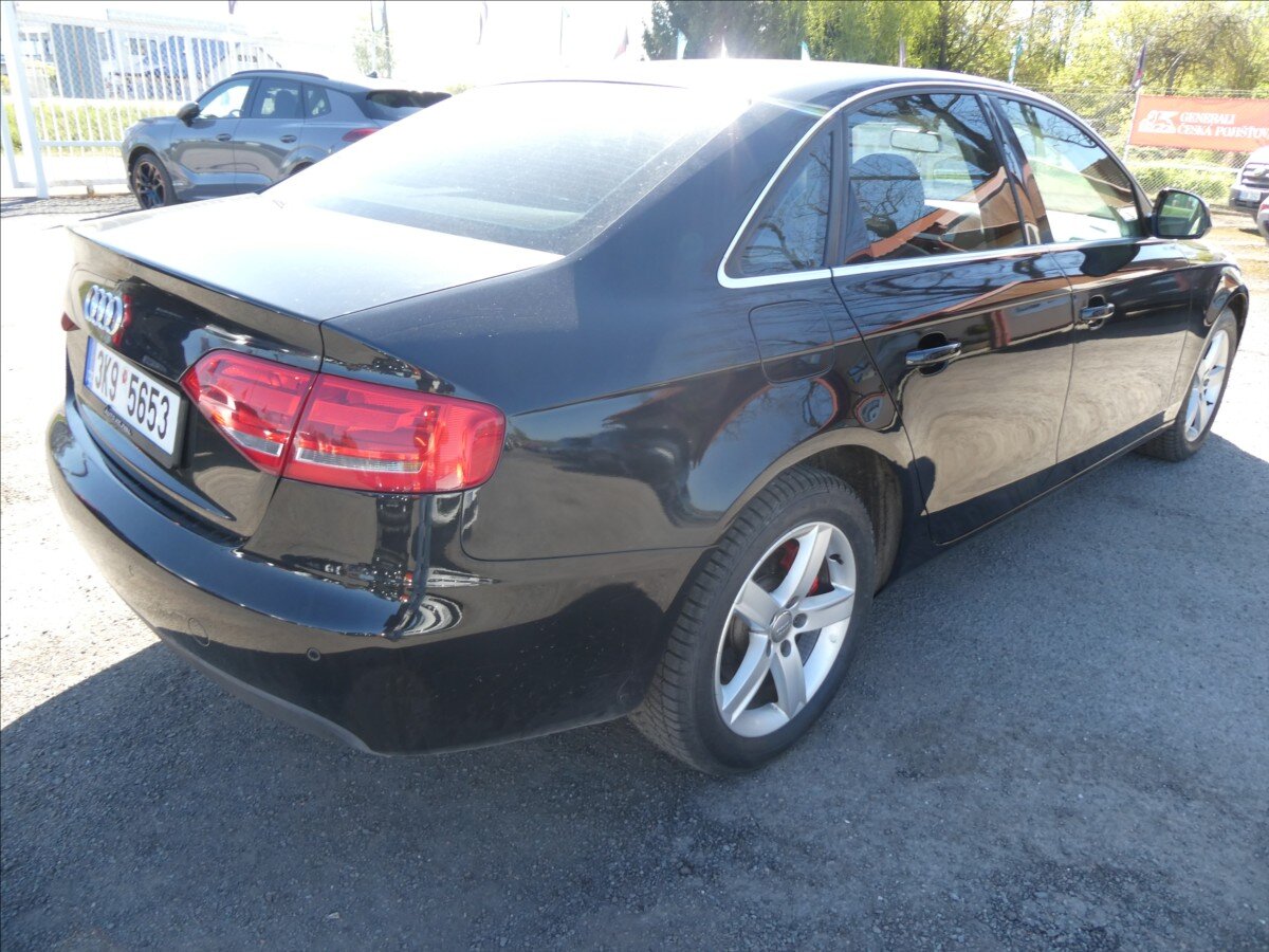 Audi A4 Sedan / Limuzína 2,0 l 105 kw
