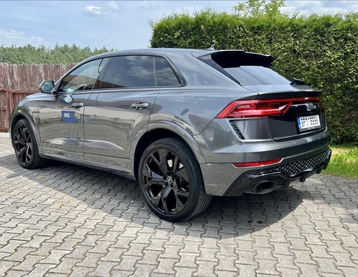 Audi RS Q8 SUV / Terénní 4,0 l 441 kw