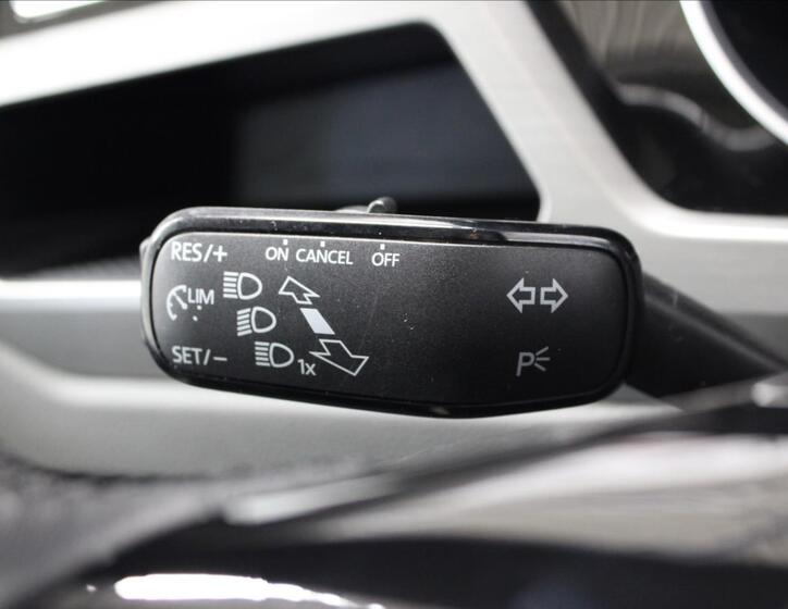 Volkswagen Touran 20