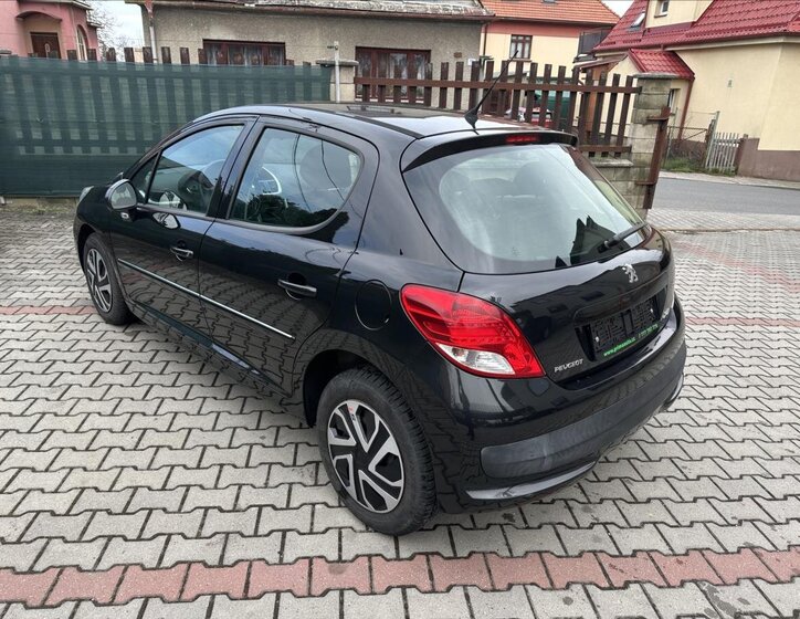 Peugeot 207 Hatchback 1,4 l 54 kw