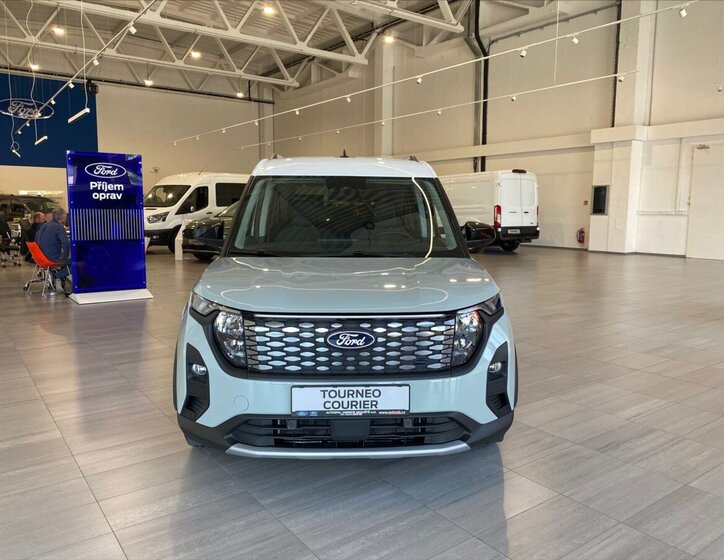 Ford Tourneo Courier MPV 0,0 100 kw