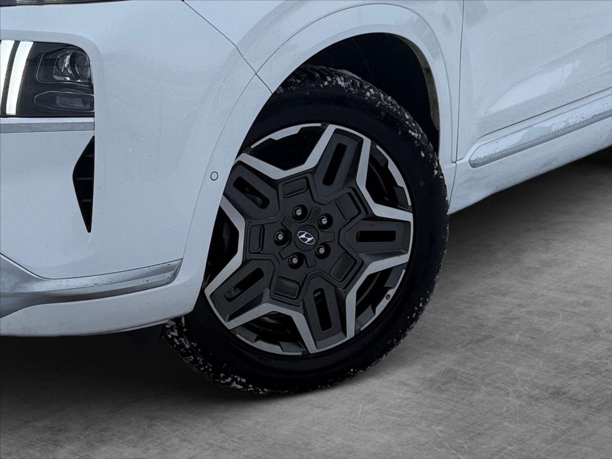 Hyundai Santa Fe SUV 1,6 l 195 kw