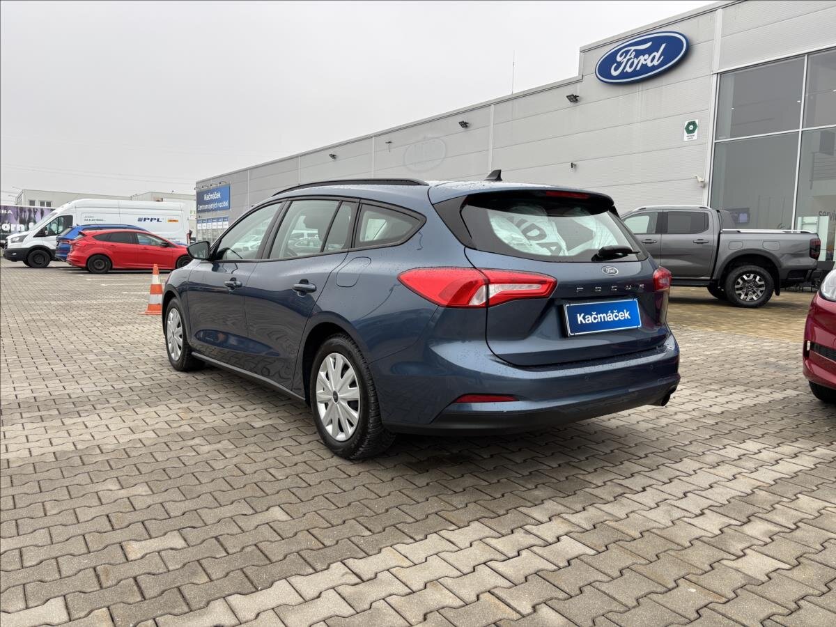 Ford Focus Kombi 999,0 92 kw
