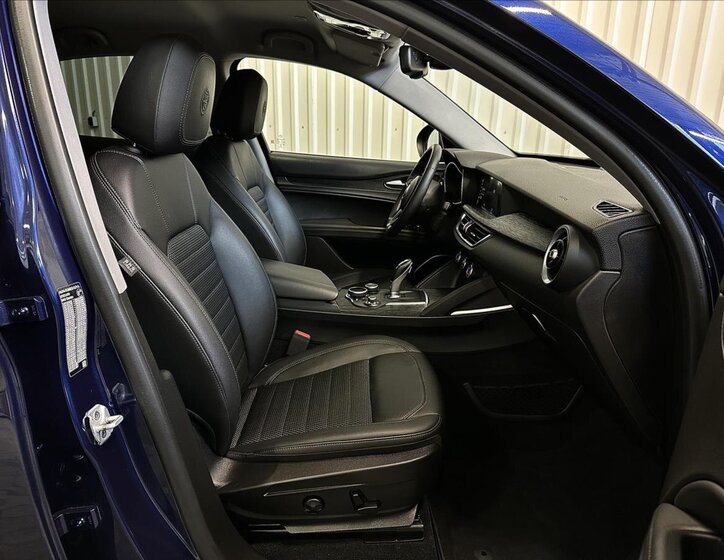 Alfa Romeo Stelvio SUV 2,1 l 154 kw