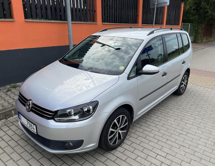 Volkswagen Touran 27