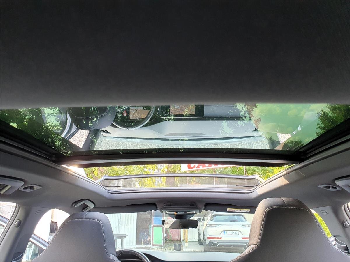 Škoda Octavia Kombi 1,4 l 150 kw