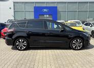 Ford S-MAX 6