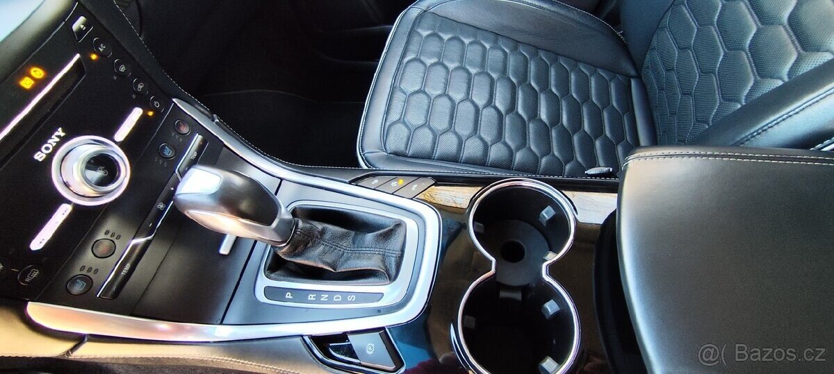 Ford Edge SUV / Terénní 0,0 0