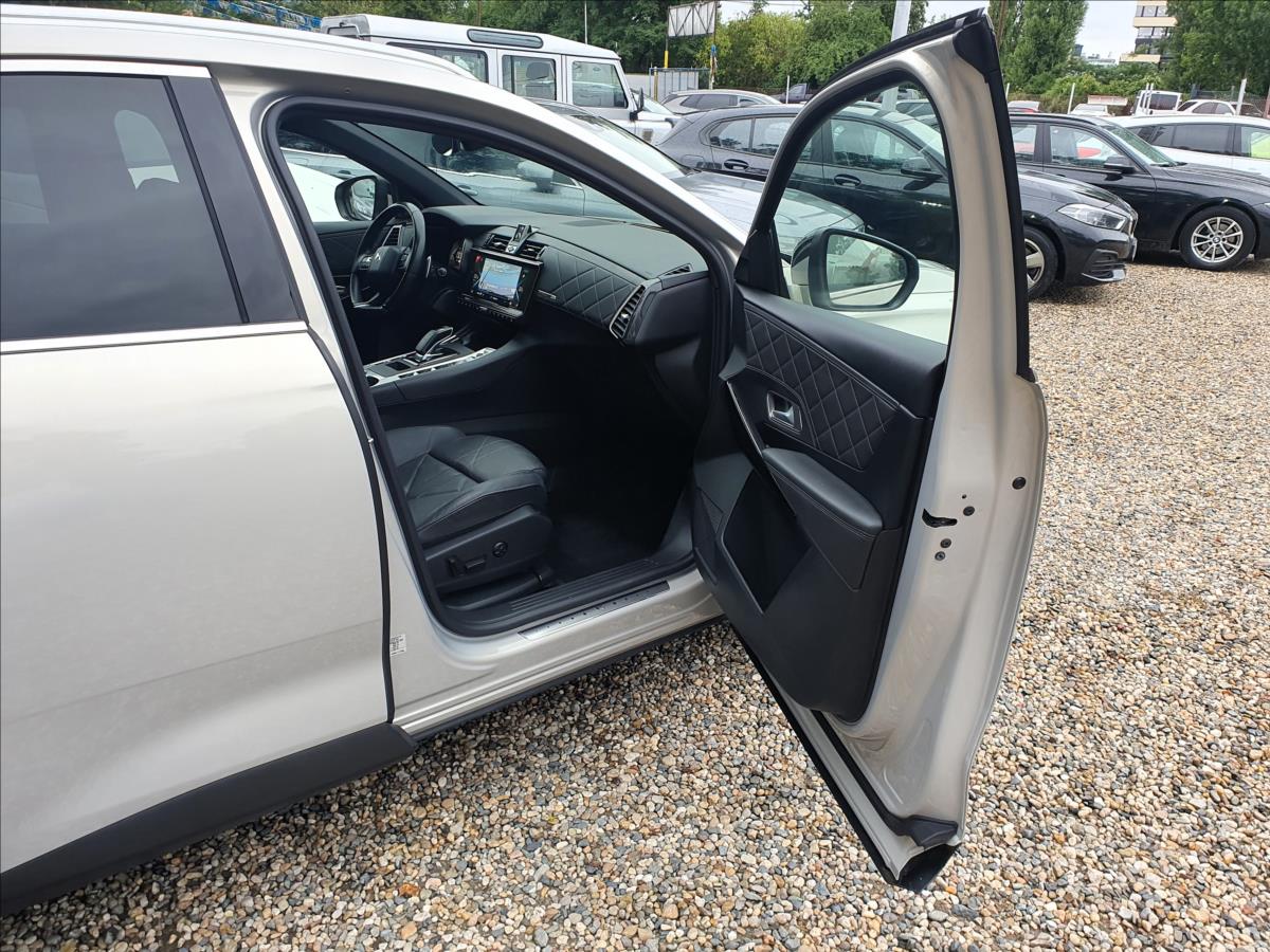 DS Automobiles DS7 Crossback