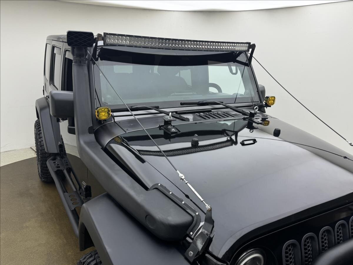 Jeep Wrangler SUV 3,6 l 209 kw